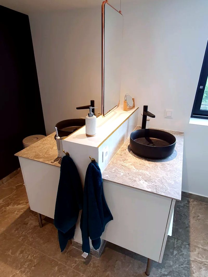 Double vasque robinetterie noire — Courbevoie