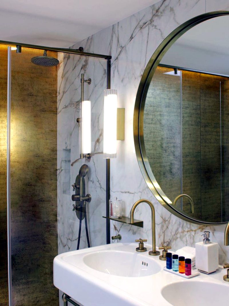 Salle de bain suite Madison laiton et marbre
