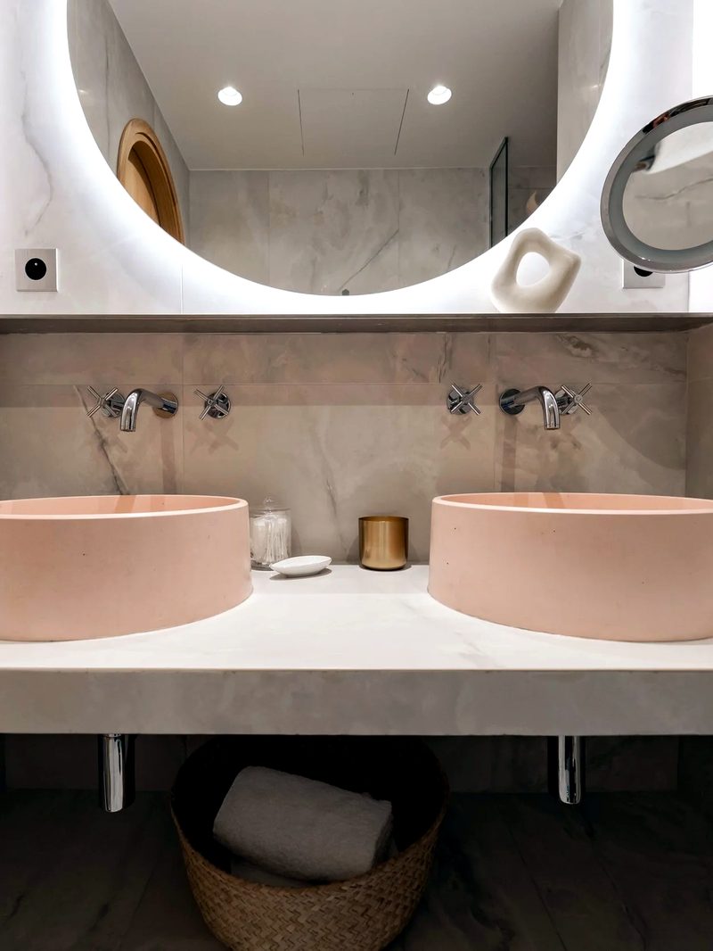 Double vasque rose spa Madison